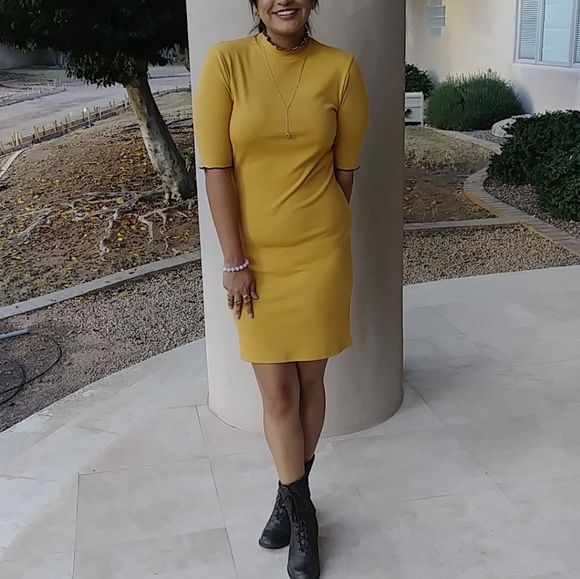 UO Chic Yellow Dress - Picture 4 of 5